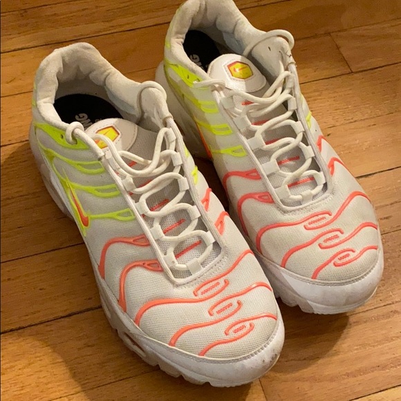 Nike Shoes - Nike training sneakers